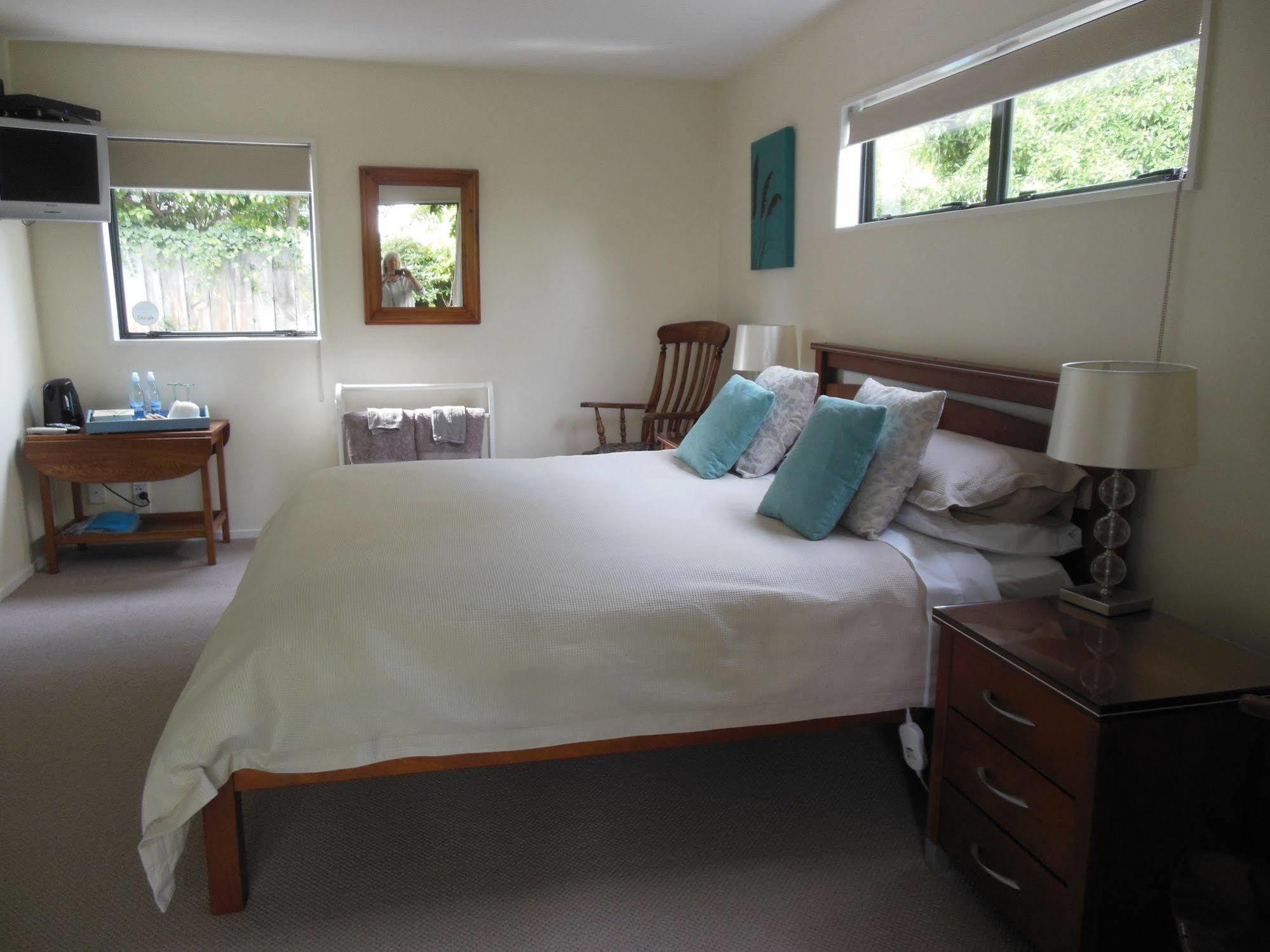 Garden Bed And Breakfast Christchurch Exteriér fotografie